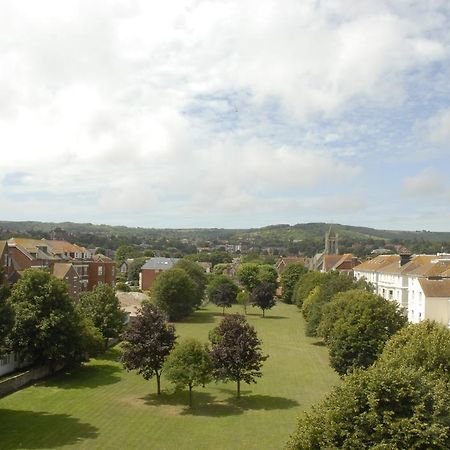 Courtlands Hotel Eastbourne Bagian luar foto