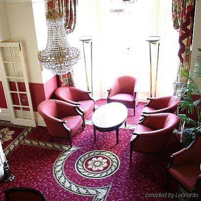 Courtlands Hotel Eastbourne Bagian luar foto