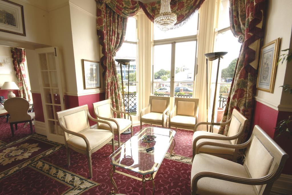 Courtlands Hotel Eastbourne Bagian luar foto