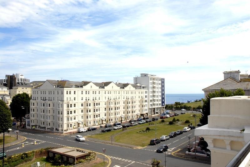 Courtlands Hotel Eastbourne Bagian luar foto